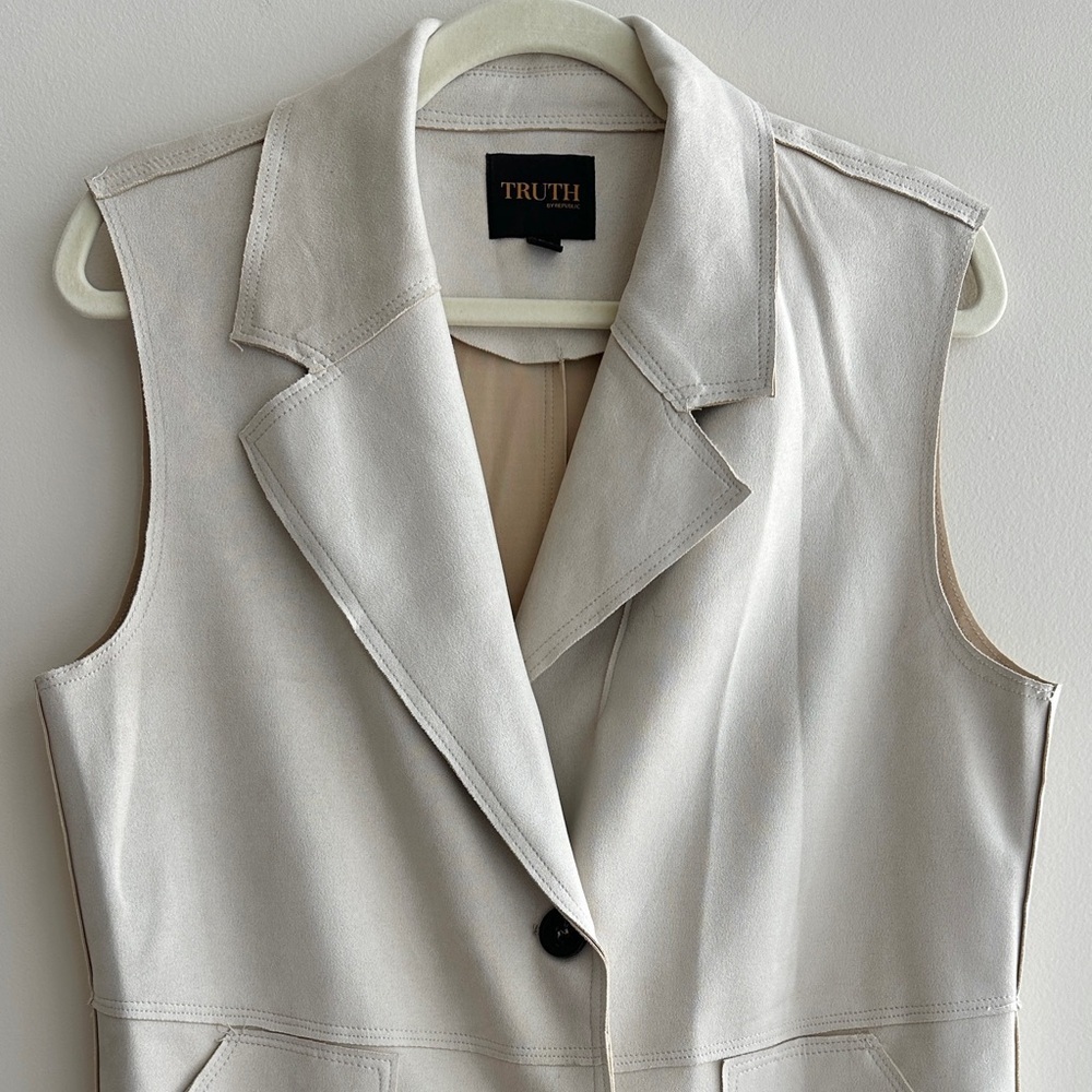 Truth By Republic Women’s Suede Vest Jacket, Bone, Size Medium - Picture 2 of 16